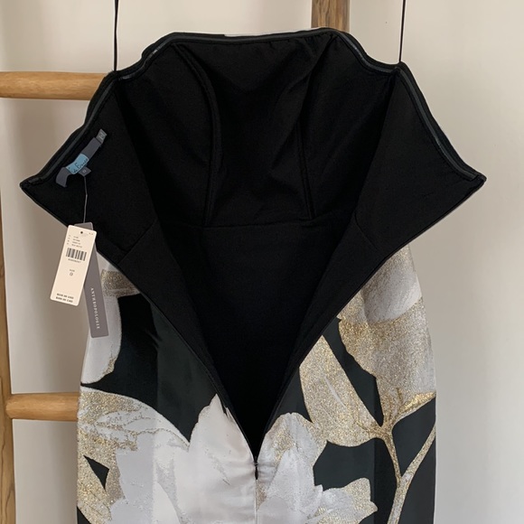 Brand new Anthropologie elegant floral strapless dress by Eva Franco with tag. - Picture 6 of 6